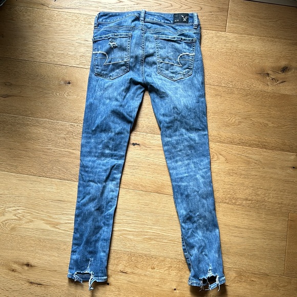 American Eagle size 2 jeans - Picture 4 of 4